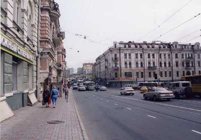 Aleutskaya ul., the main street of the town